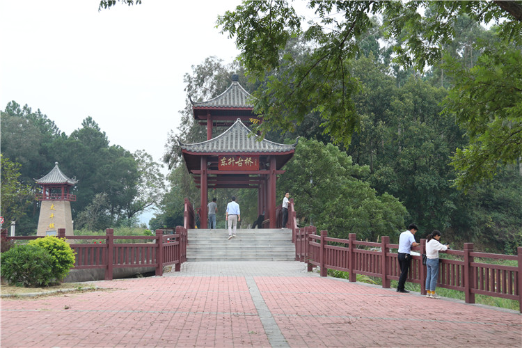 太平鎮(zhèn)面貌向美而行，群眾生活越來越舒適了。（清遠(yuǎn)日報(bào)訊 特約通訊員張麗思 攝）.JPG